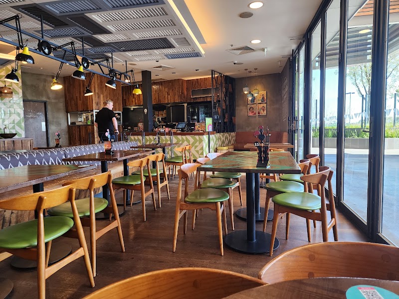 Nando's Berwick photo 3