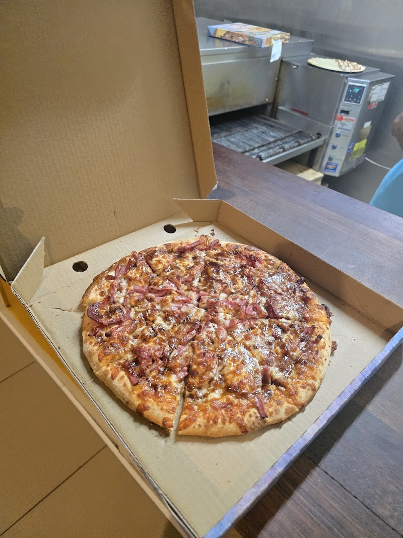 Pioneer Pizza photo 1