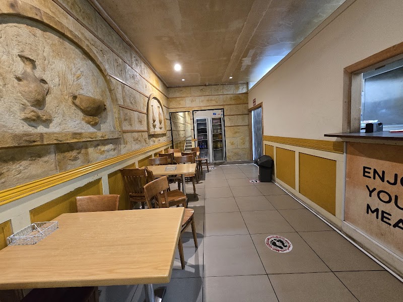 Pioneer Pizza photo 2