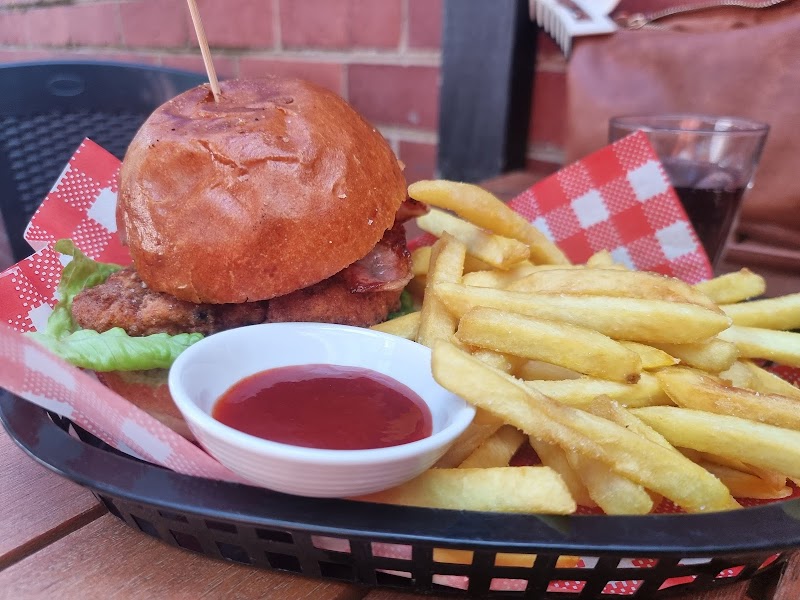 B110 restaurant and Bar Rye ( Rick’s burger ) photo 3
