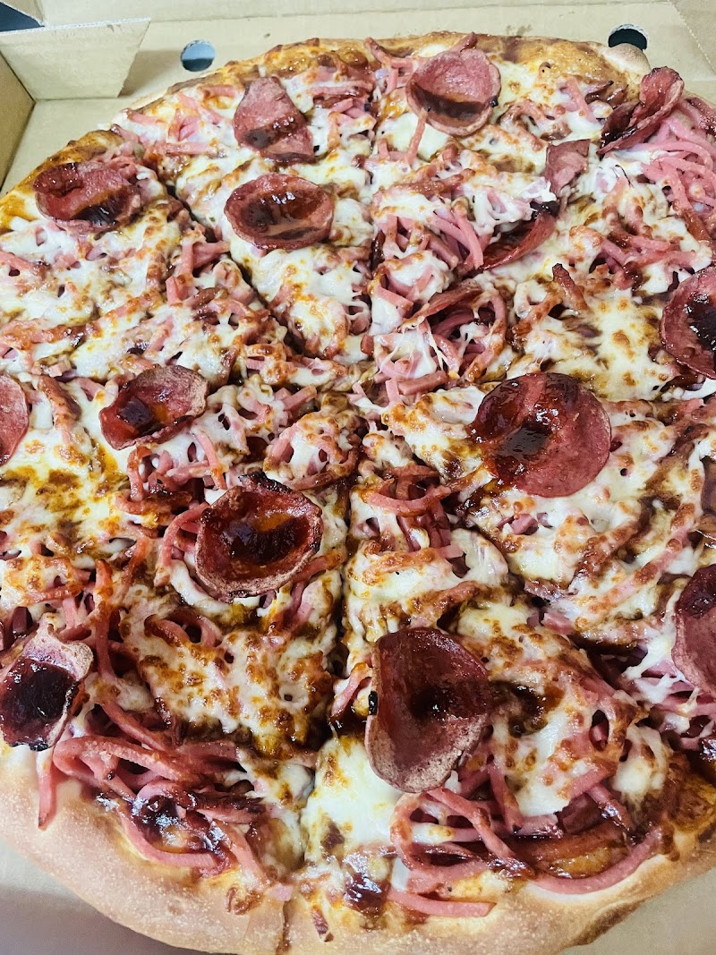 Luv A Kebab Pizza photo 4