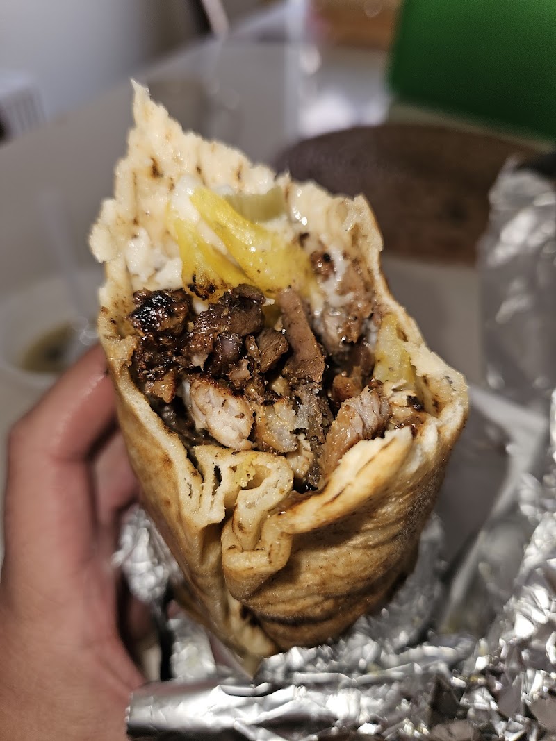 Ishtar Shawarma and Grill photo 3