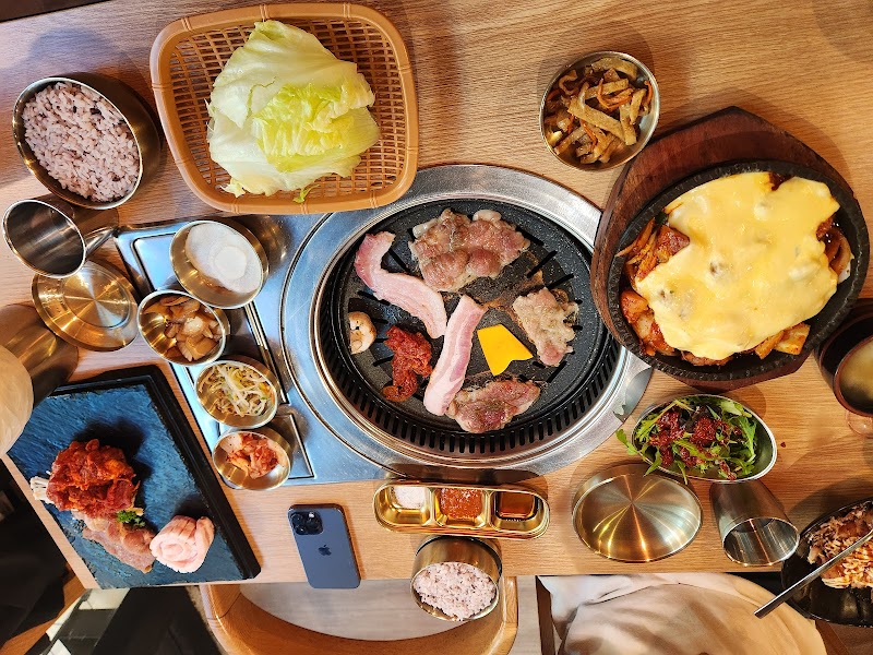 Haysung Korean BBQ — halal Korean restaurant in Springvale