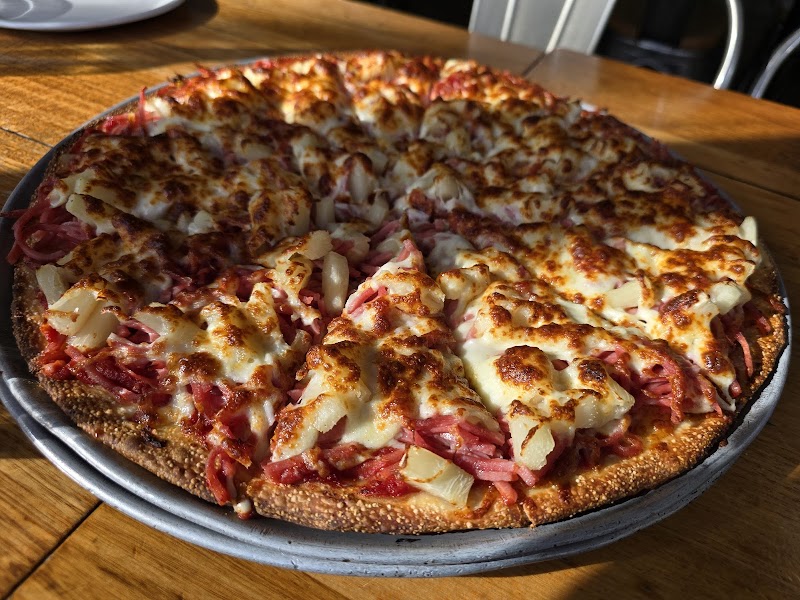 Old School Pizza & Stonegrill photo 3