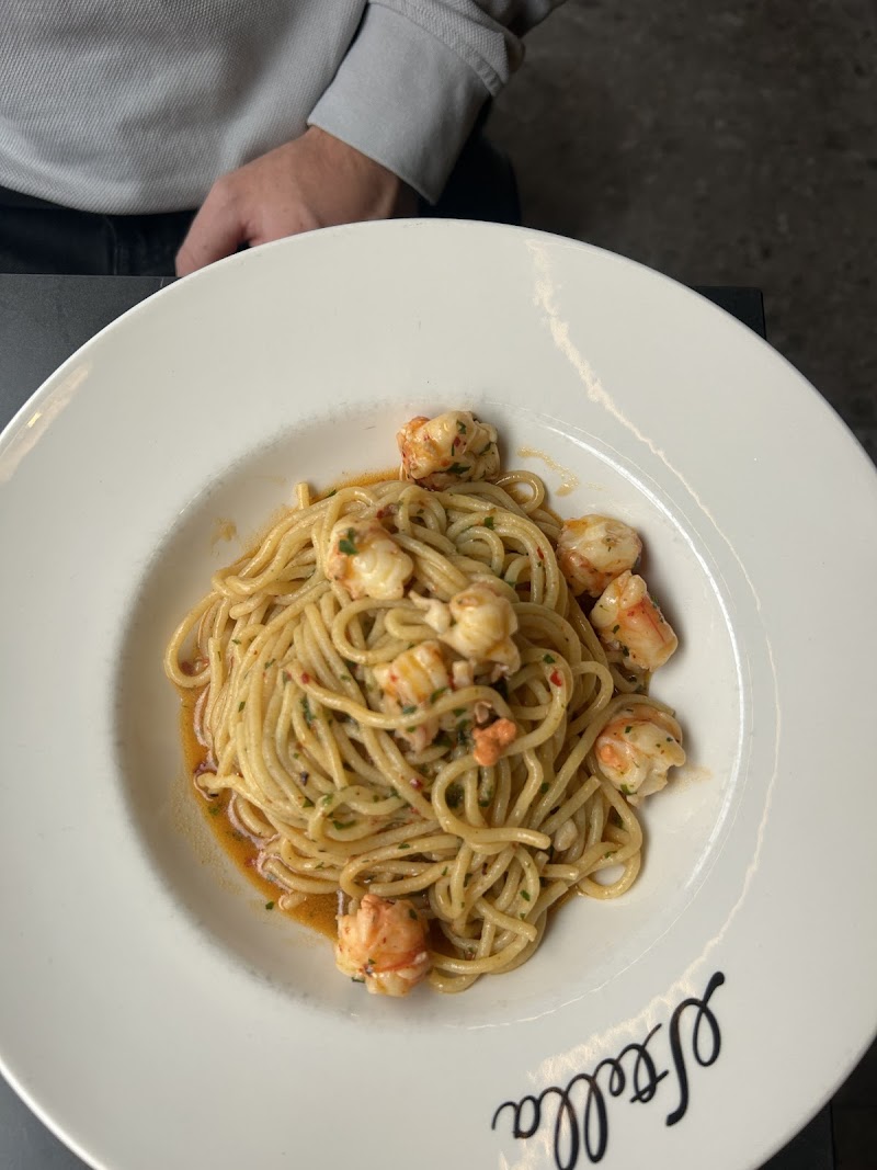 Stella Restaurant and Bar — halal Italian restaurant in South Yarra
