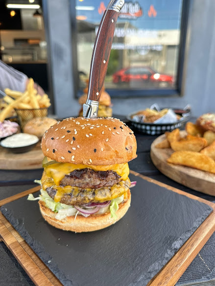 Grill Lab Melbourne — halal Hamburger restaurant in Keilor East