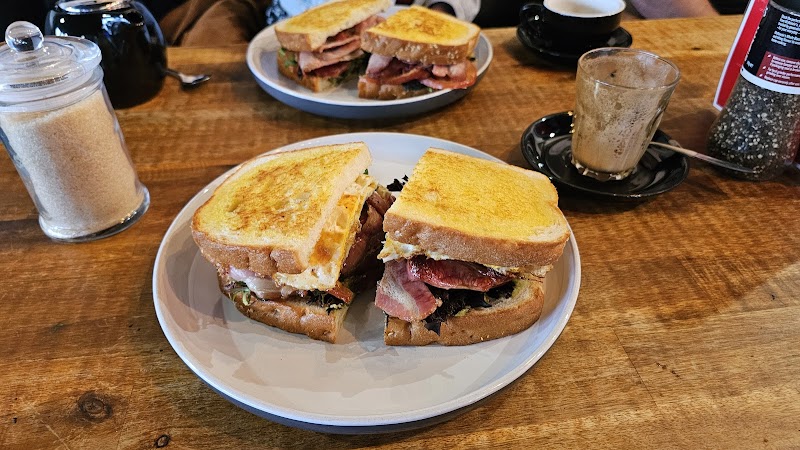 All Heart Cafe — halal restaurant in Reservoir
