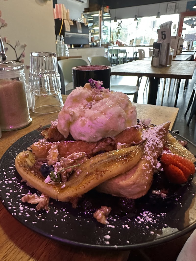 All Heart Cafe photo 3