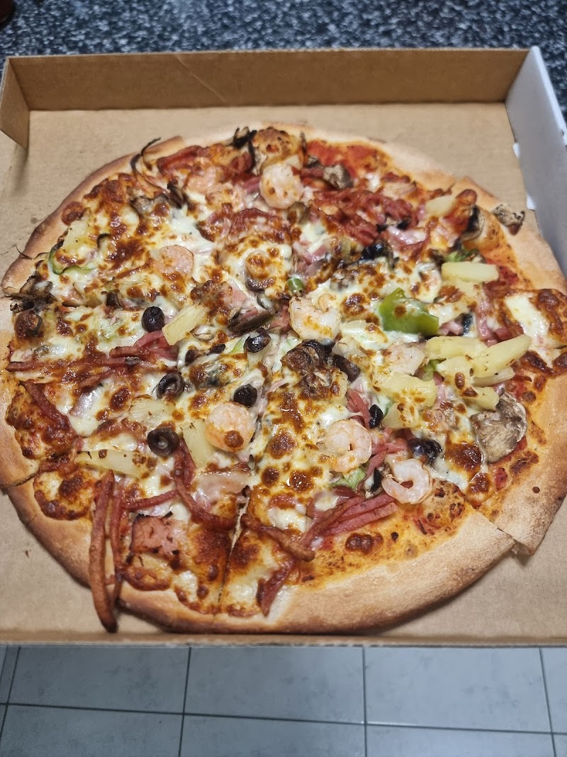 Parmelia Pizza (Delahey) photo 2