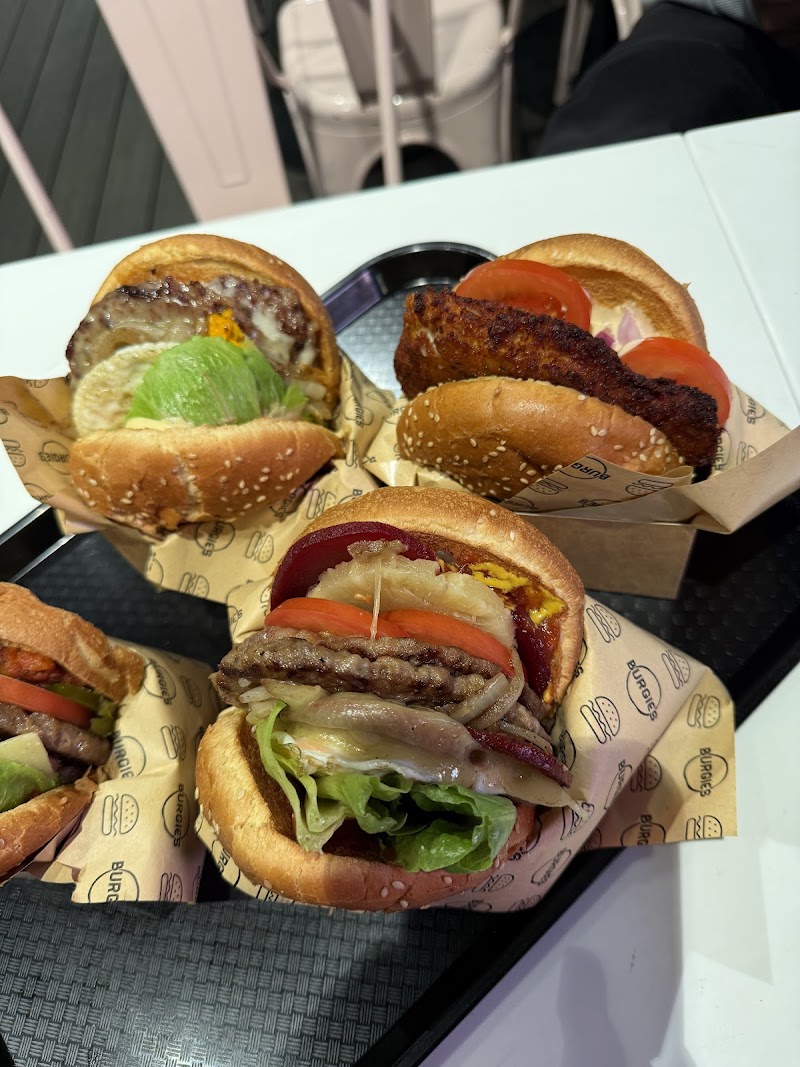 Burgies Campbellfield — halal Hamburger restaurant in Campbellfield