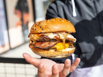 Burger Road Tarneit(Halal) photo 3
