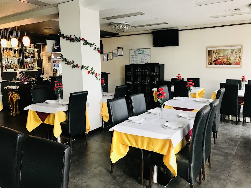 Guneet's Indian Restaurant photo 4