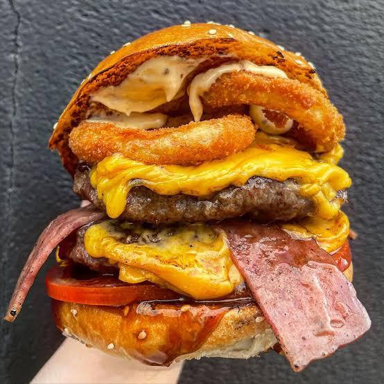 Miss Chunkies Burgers Noble Park — halal Hamburger restaurant in Noble Park North