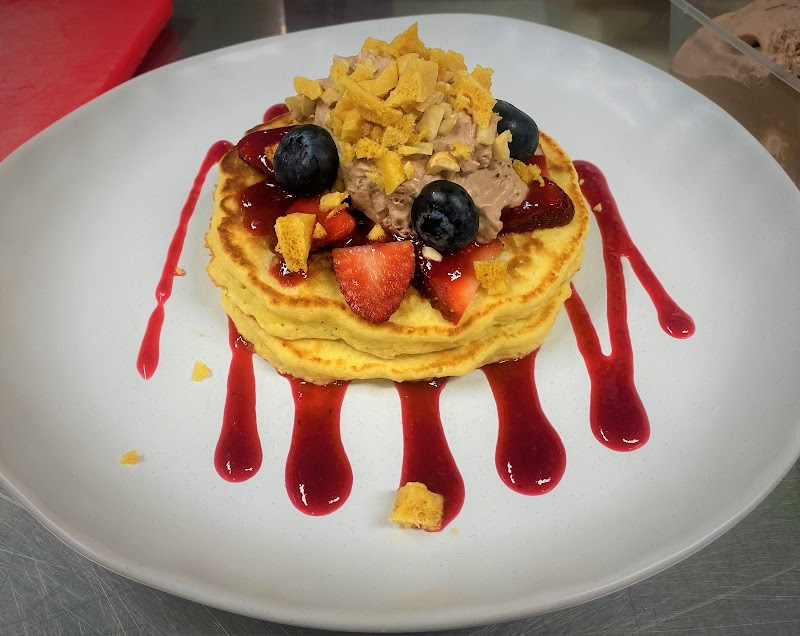 Bonnie & Duke Cafe and Grocer photo 4