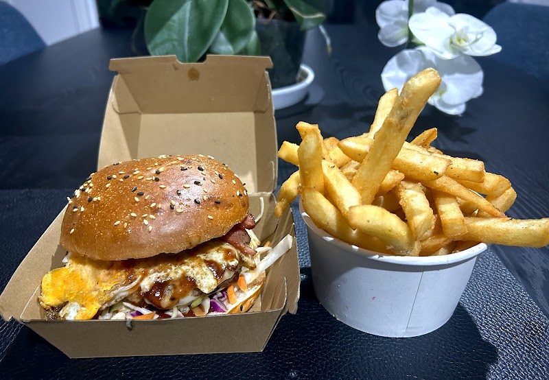 Burger Playa Grices Rd photo 3