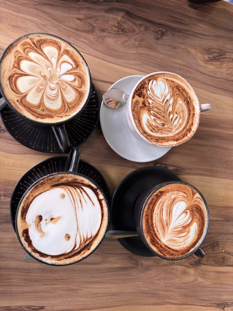 Jojayz Cafe Doreen — halal Cafe restaurant in Doreen