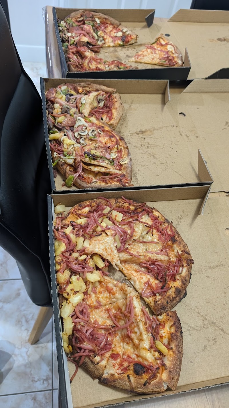 Pizza 1b photo 4
