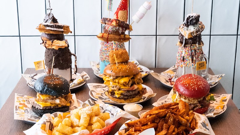 Burger Road Mernda — halal restaurant in Mernda