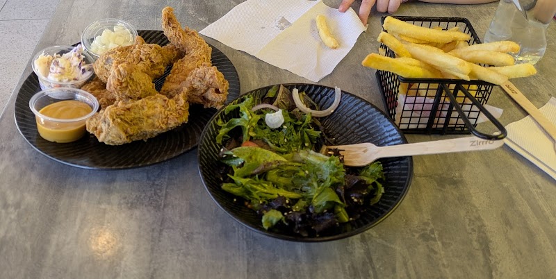 NeNe Chicken Melton photo 4