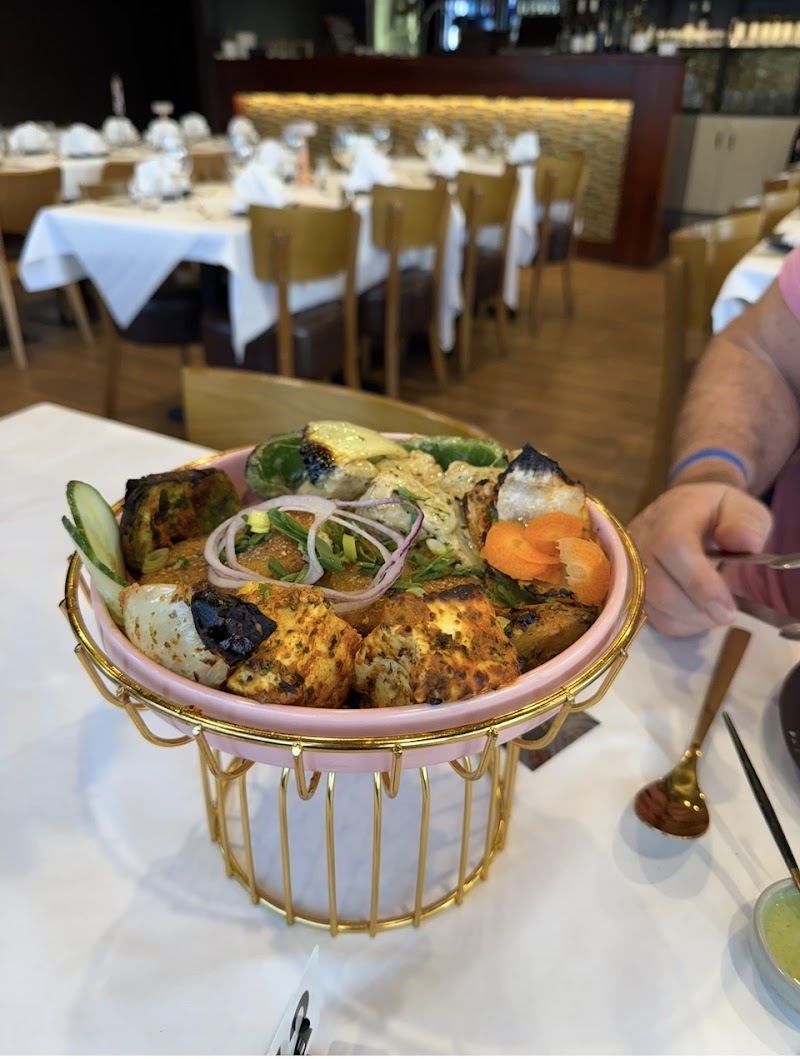 Curry Queen - Indian Tandoori Restaurant in Hampton — halal Indian restaurant in Hampton