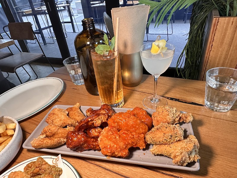 Bird Bang'n Chicken photo 3