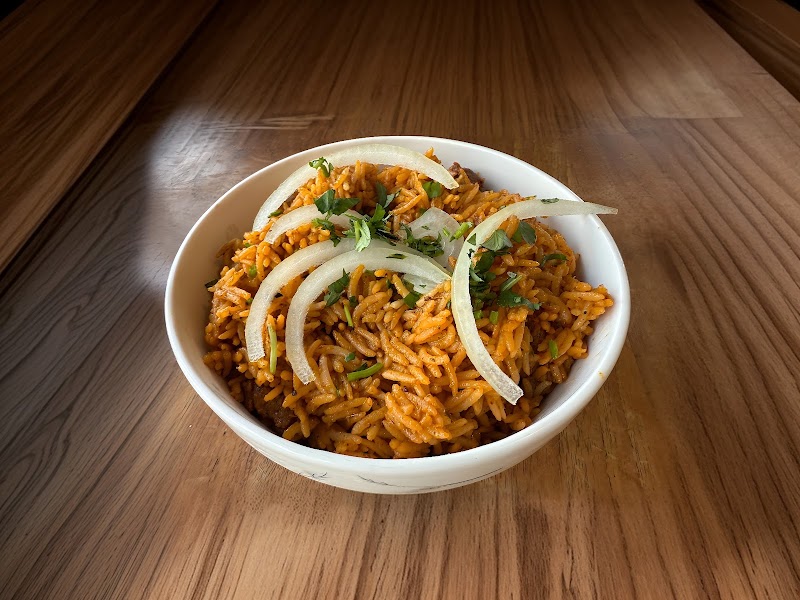 Pendu Dhaba Curry Cafe photo 5