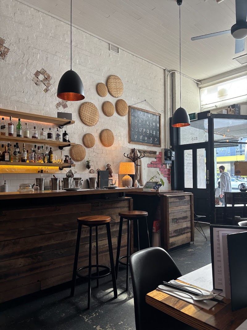 Paper Plate Restaurant photo 3
