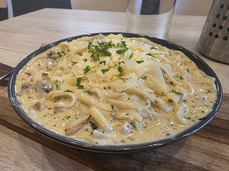 Smokin Joe's Pizza & Grill - Mambourin photo 3