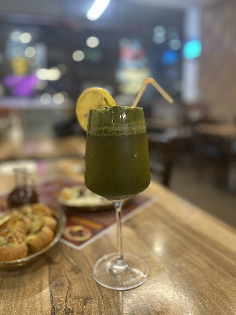 Savour cafe’ and juice bar — halal Pakistani restaurant in Brunswick