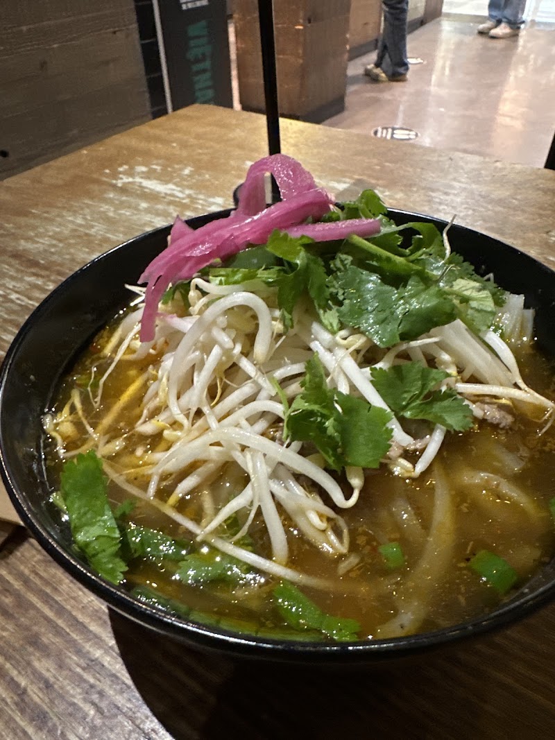 Roll'd Fountain Gate — halal Vietnamese restaurant in Narre Warren