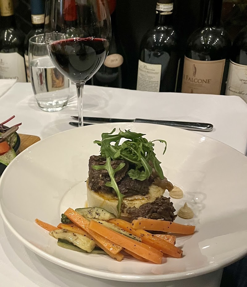 La Majestic — halal French restaurant in Windsor