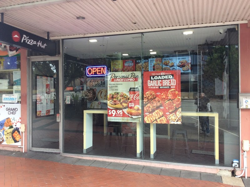 Pizza Hut Dandenong photo 3