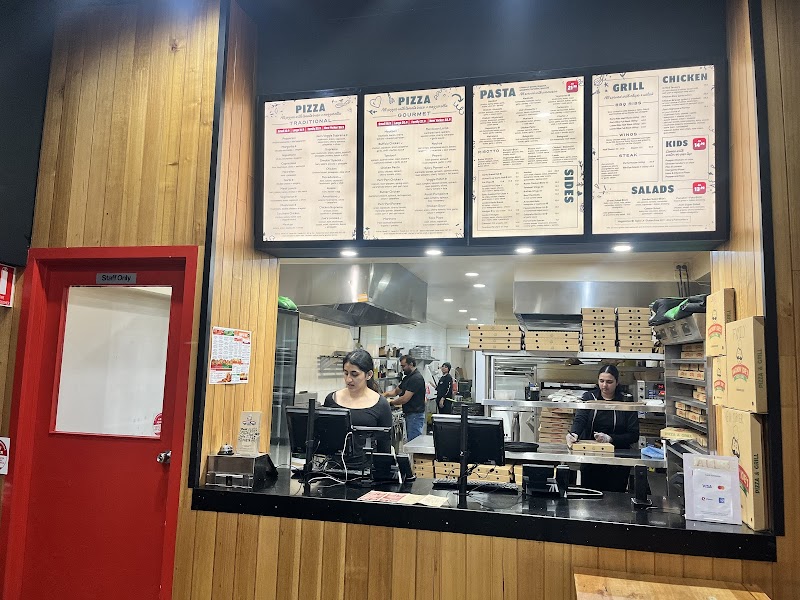 Smokin' Joe's Pizza & Grill - Werribee photo 4