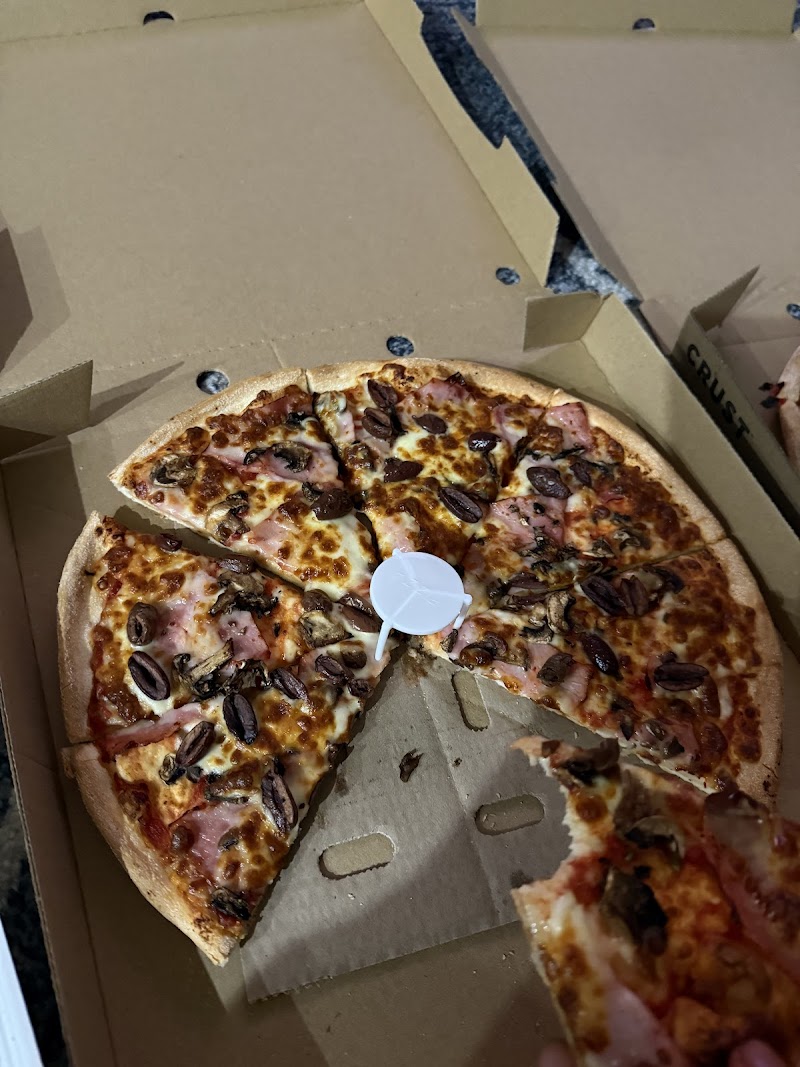 Crust Pizza Werribee photo 3