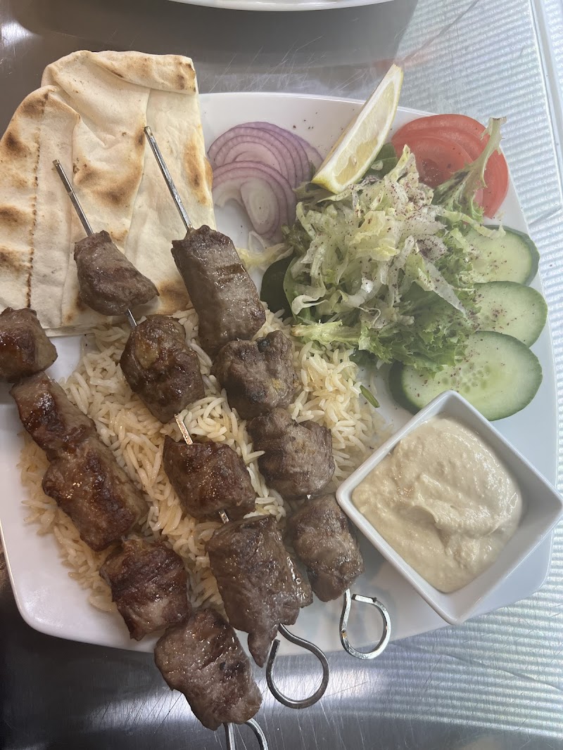 Farah's Falafel & Kebab photo 3