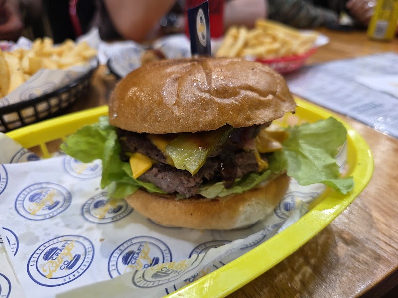 Craft Burger co Hillside — halal Hamburger restaurant in Hillside