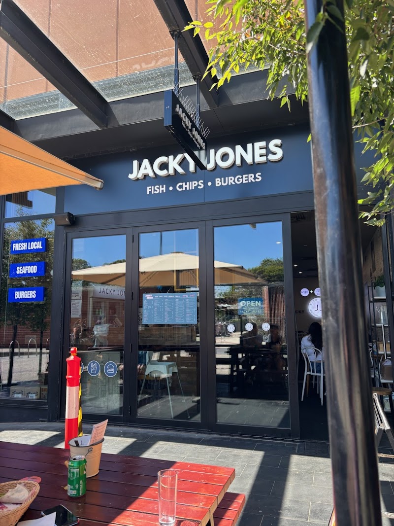 Jacky Jones Coburg photo 4
