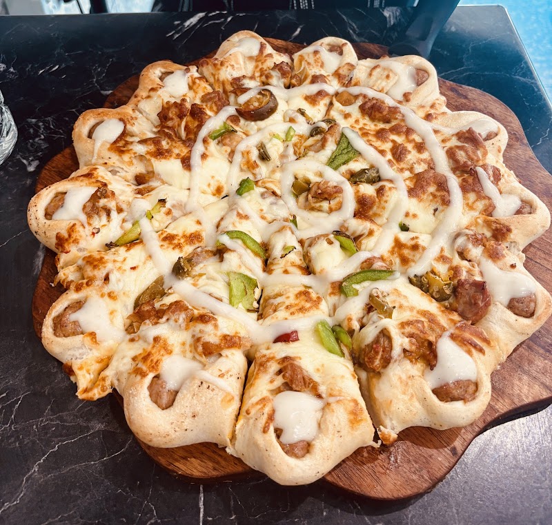 Cheezious Pizza photo 3