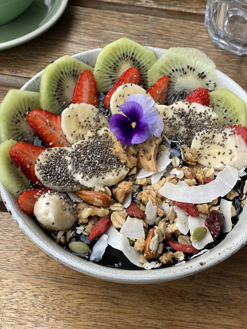 The Foreigner Café Ivanhoe photo 1