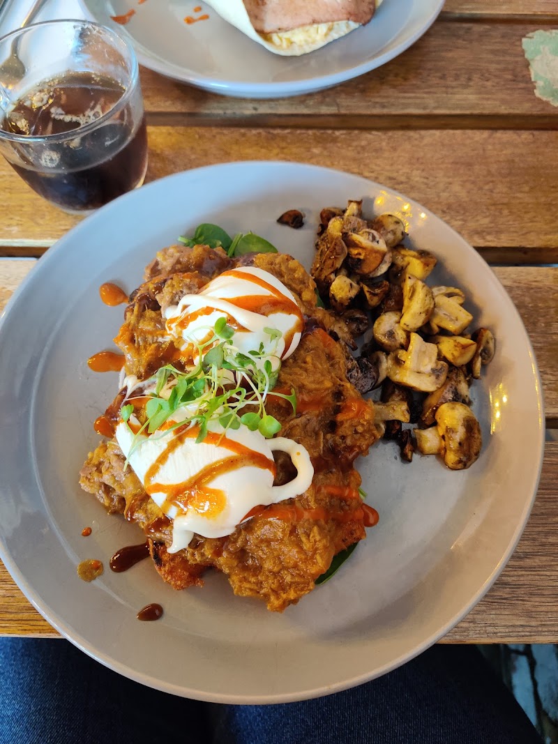 The Foreigner Café Ivanhoe photo 3