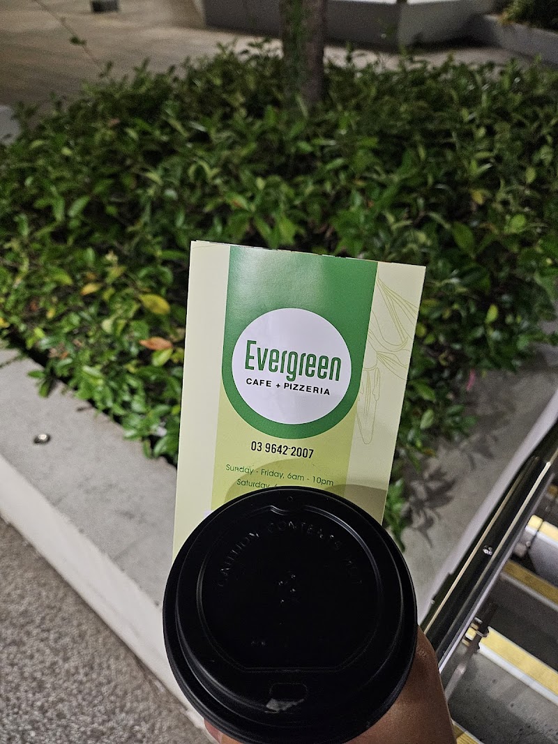 Evergreen Pizzeria photo 4