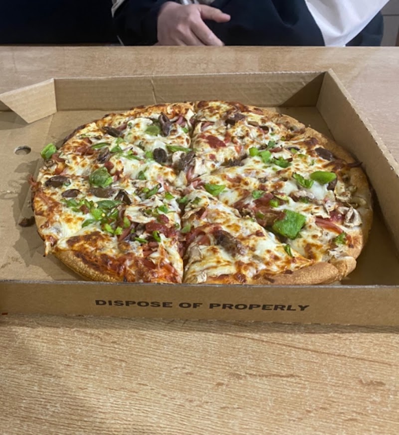 Il Padrinos Pizza and Pasta photo 3