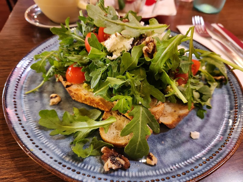 Leo's Spaghetti Bar — halal Italian restaurant in St Kilda