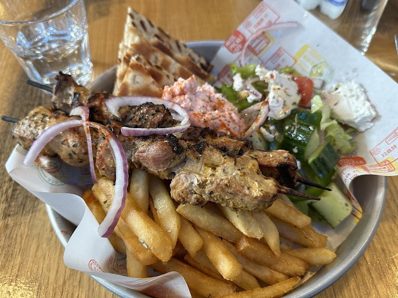 Miss Pickle 1971 Casey Central — halal Greek restaurant in Narre Warren South