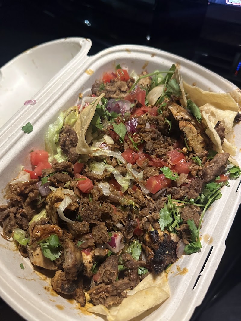 Guzman y Gomez - Tarneit — halal Mexican restaurant in Tarneit