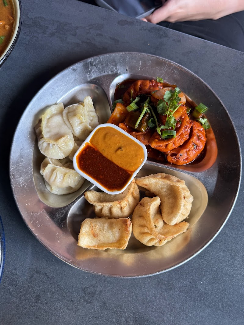 momo & chillies photo 3