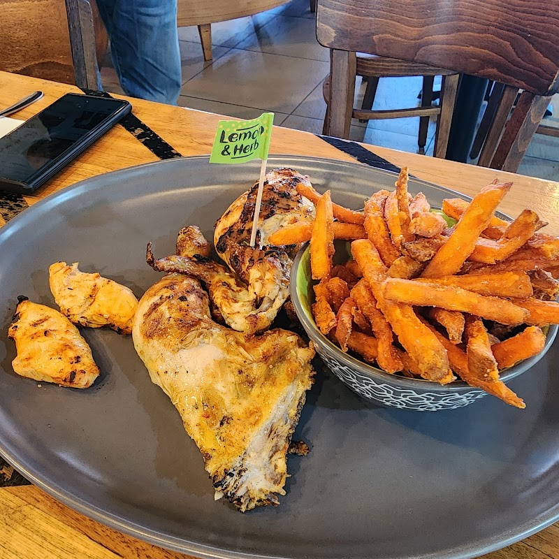 Nando's Mornington photo 3