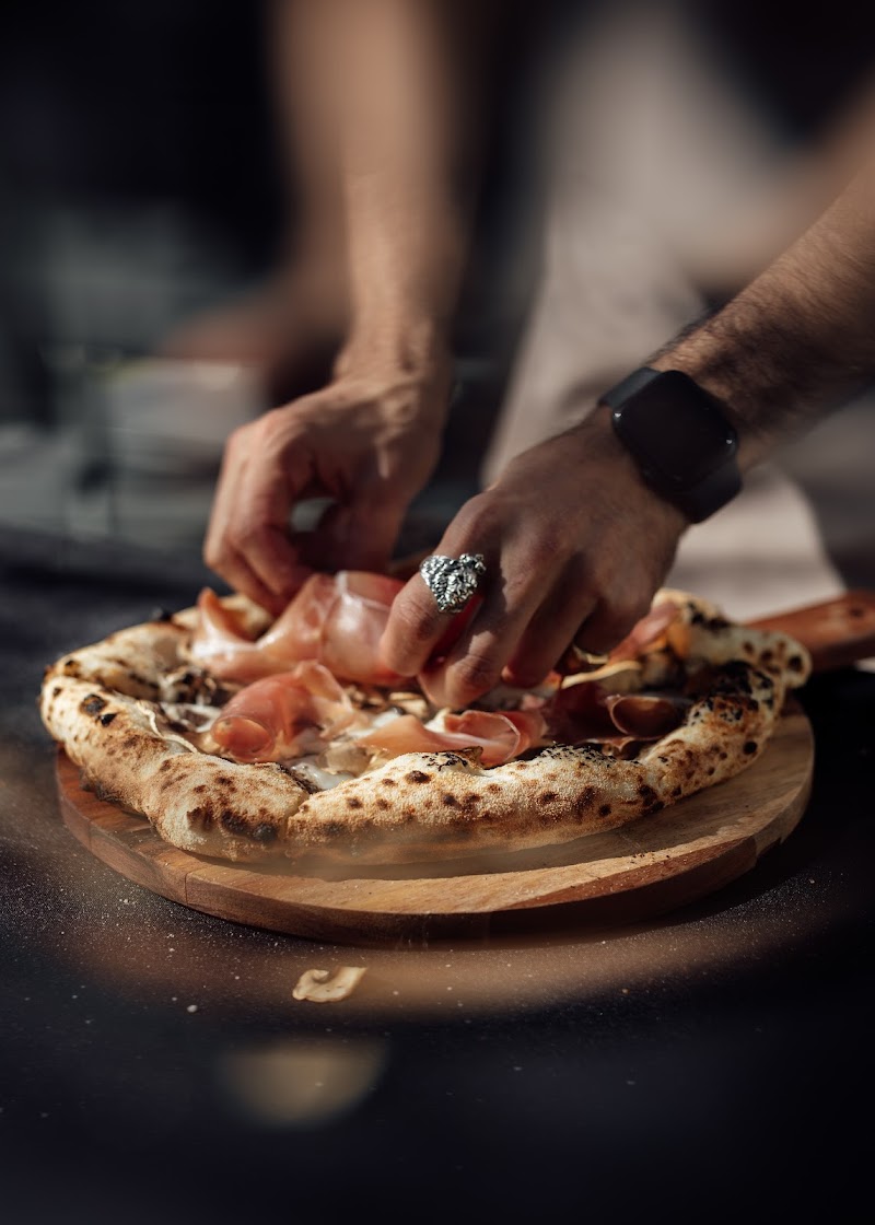 Little Naples Pizzeria Fairfield — halal Pizza restaurant in Fairfield