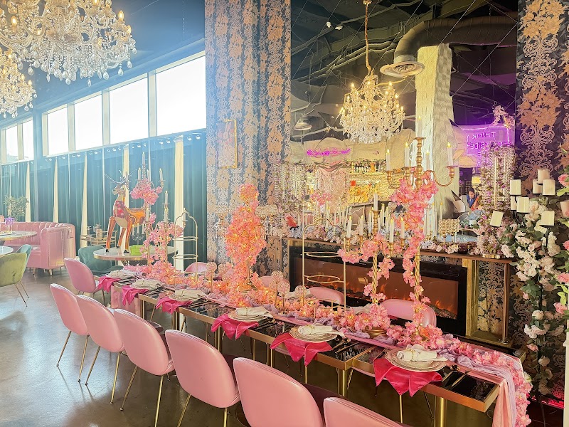 The Pink Rabbit at Tho Tho photo 5